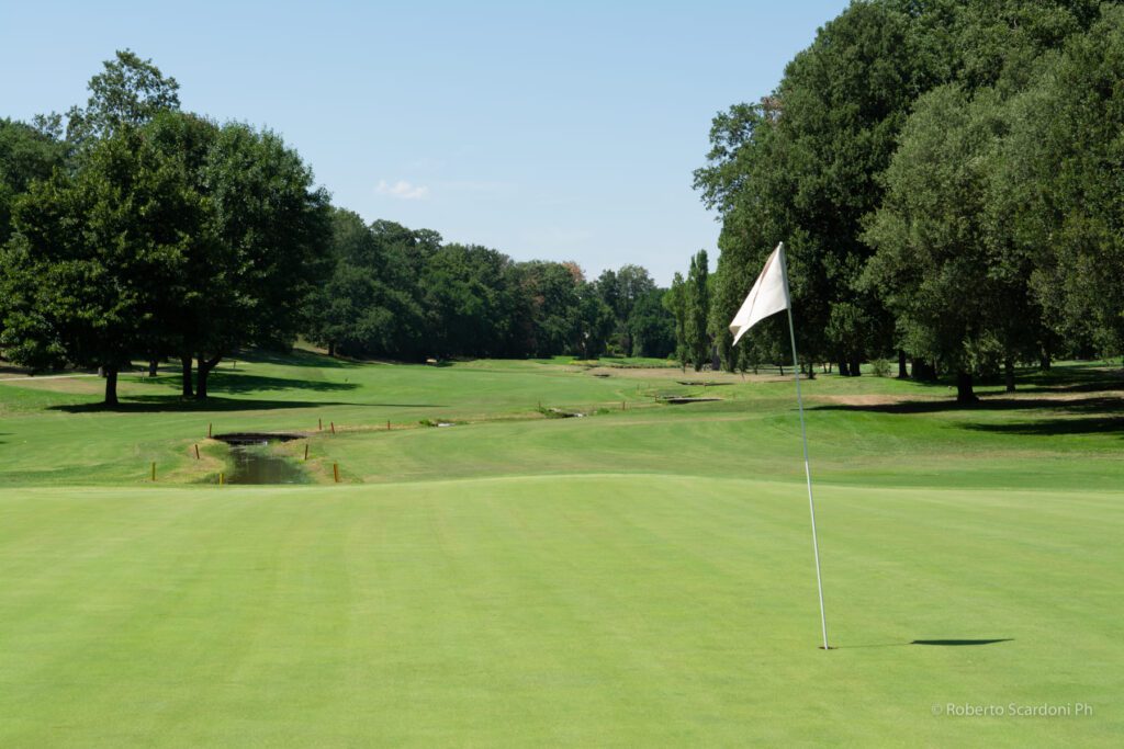 A tu per tu con Stefano Iacobelli, Presidente dell'esclusivo Olgiata Golf Club 1 Il campo di Olgiata GC 1