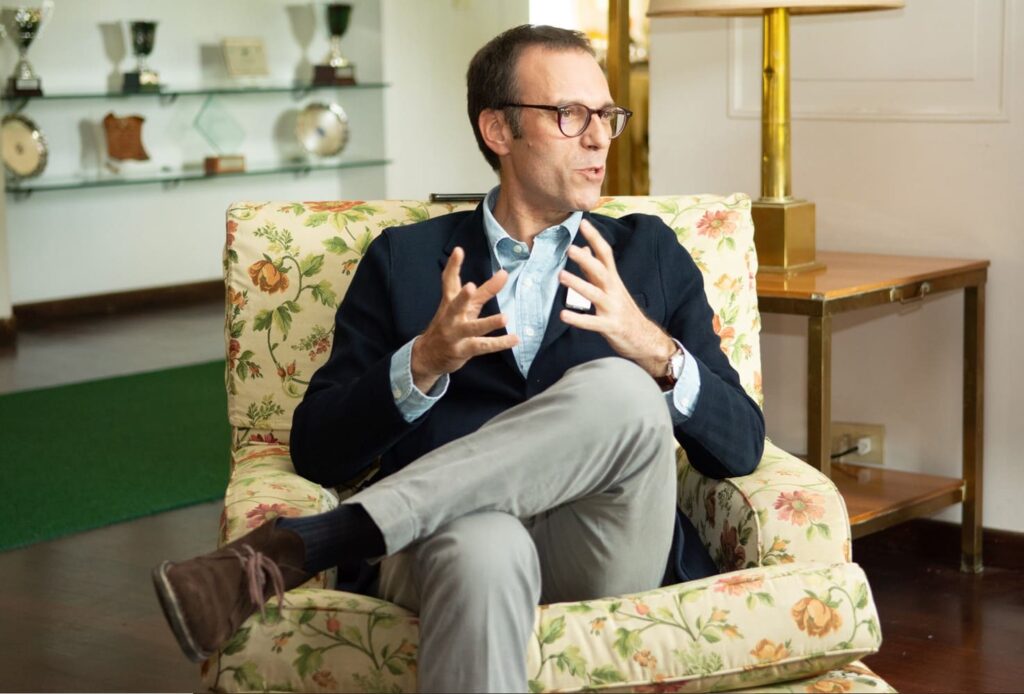 Golf e Automotive: due mondi, una stessa passione. Intervista a Marco Rossi, co-owner di CETOC 1 GOLF E AUTOMOTIVE MARCO ROSSI IL CIRCOLO DEL GOLF 06